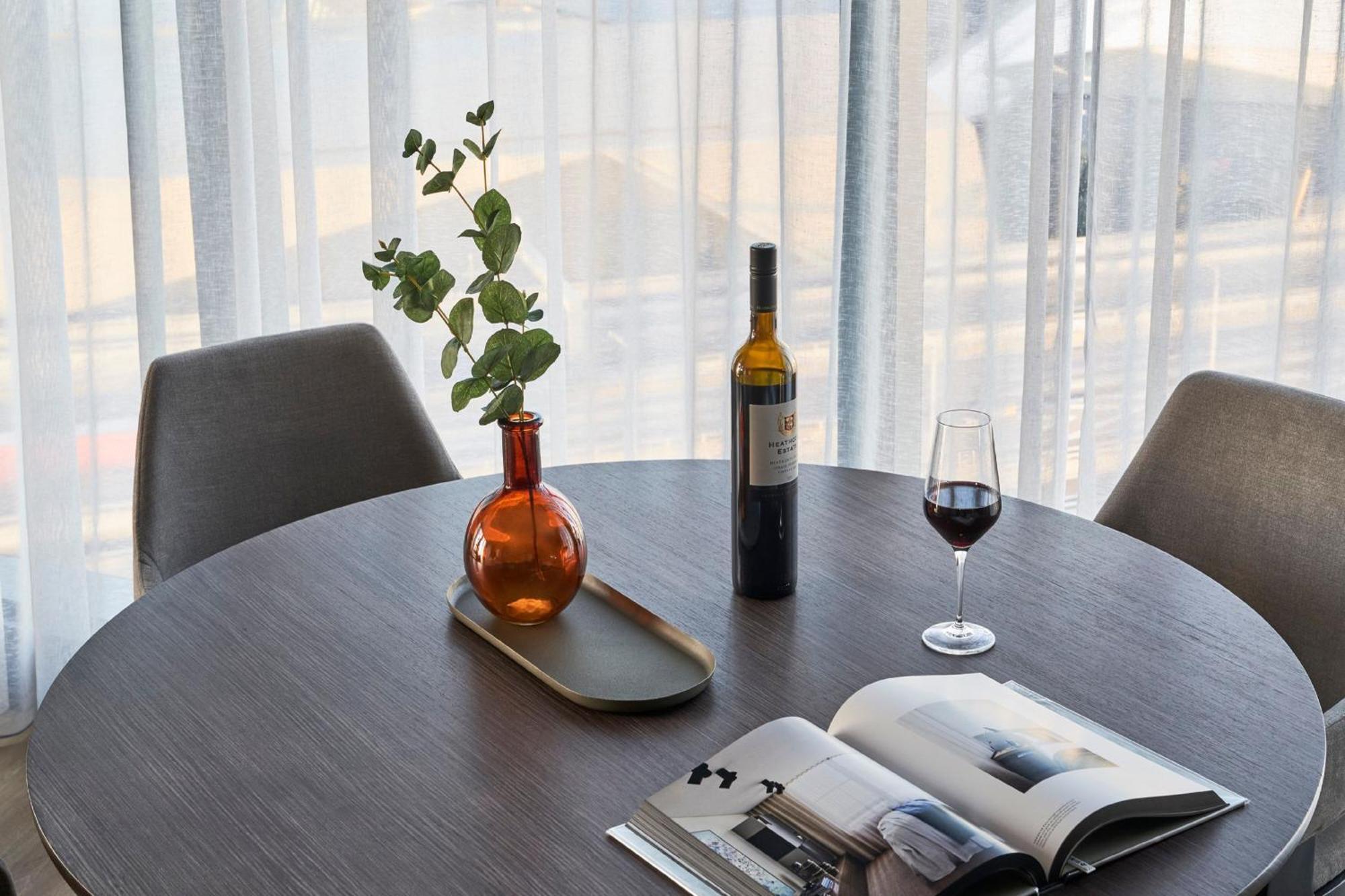 Ac Hotel By Marriott Melbourne Southbank Екстериор снимка