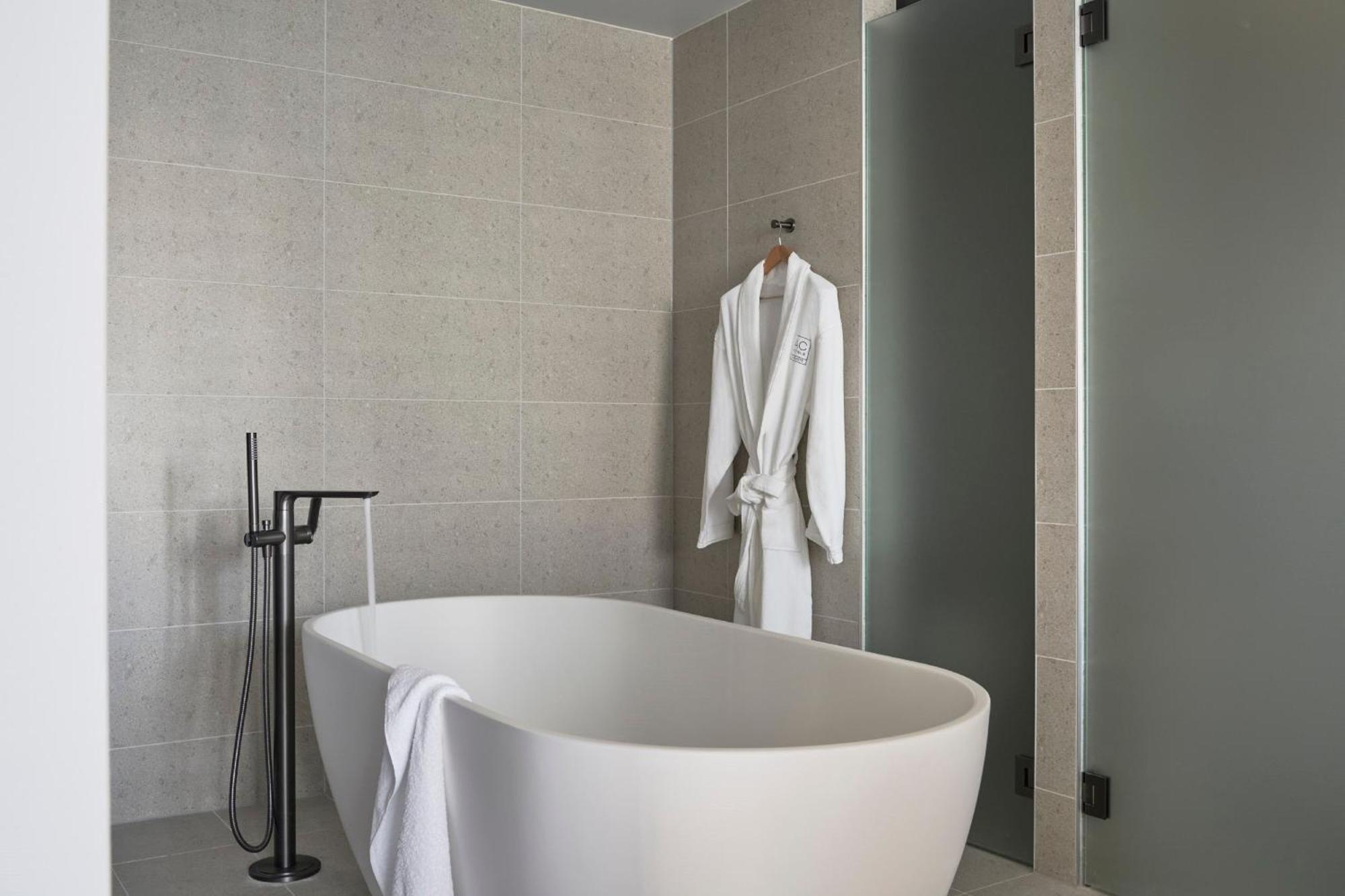 Ac Hotel By Marriott Melbourne Southbank Екстериор снимка