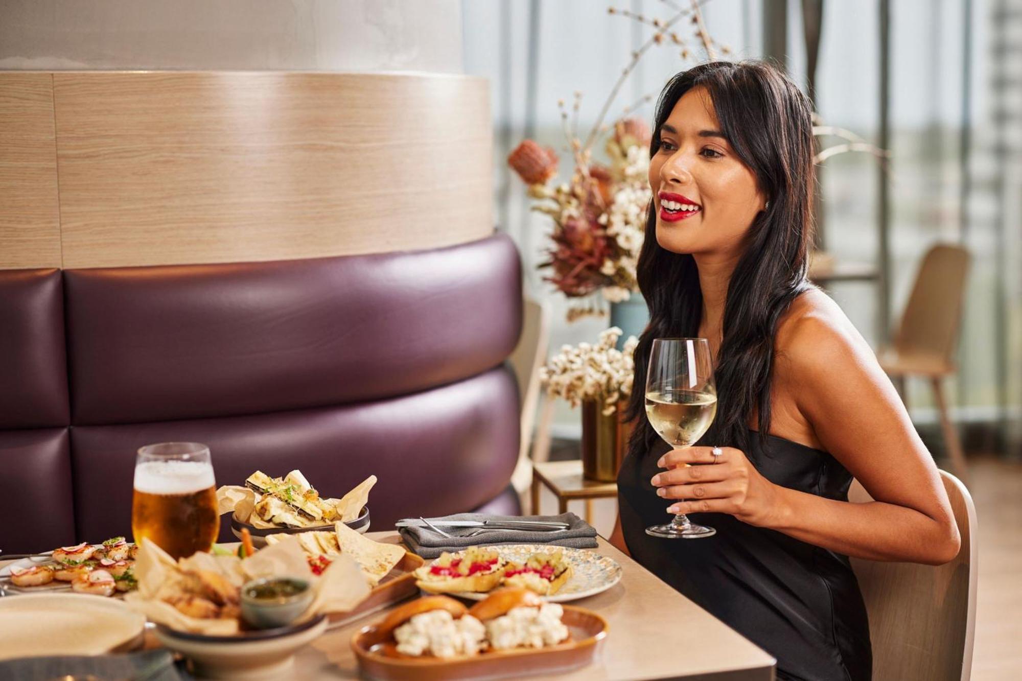 Ac Hotel By Marriott Melbourne Southbank Екстериор снимка